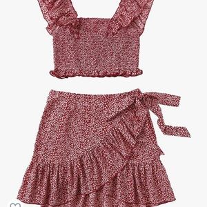 Amazon skirt and crop top set